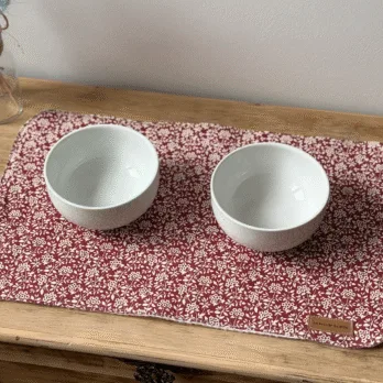 Tapis de gamelles - Le Monde de Milo